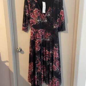 Papillon Blanc Black and Pink Floral Midi Dress